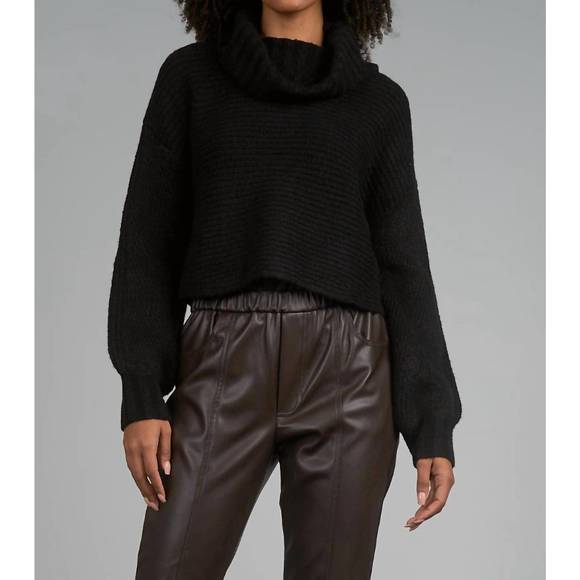 NEW ELAN laura criss-cross sweater in charcoal - Picture 2 of 4